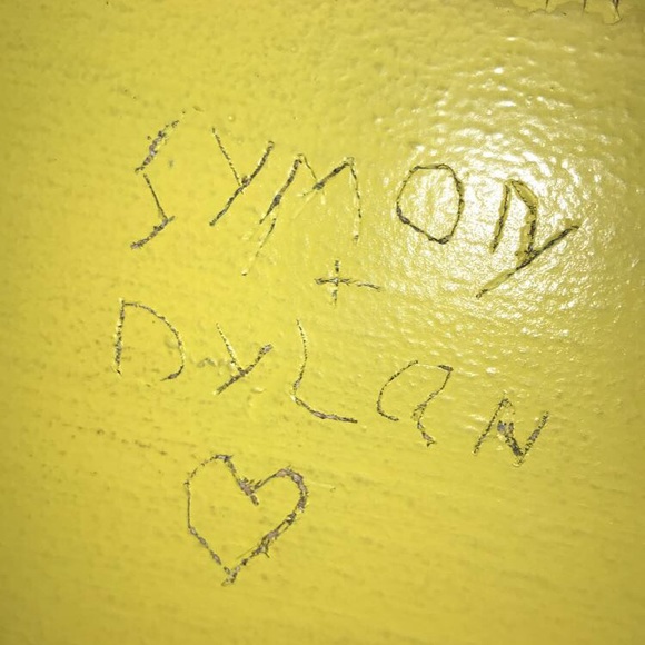 Meet your Posher, Dylan - Picture 1 of 1